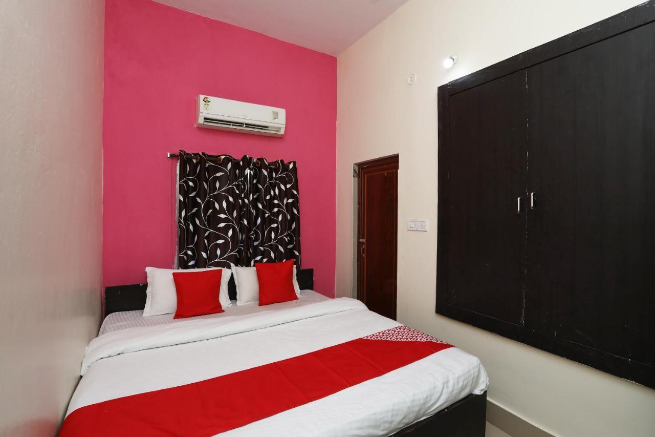 Oyo 26652 Roop River Resort Naupala Buitenkant foto
